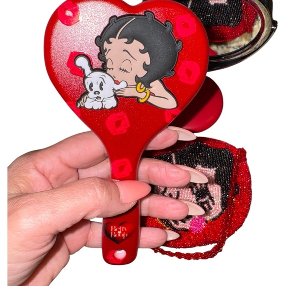 NEW-Betty Boop 3-Pc Beauty Set! - Picture 7 of 10